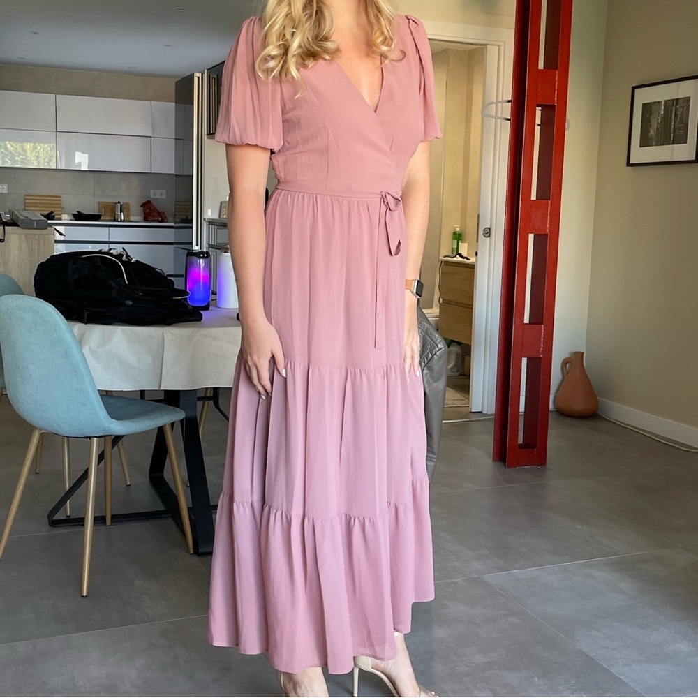Tiered maxi dress - blush. Size medium